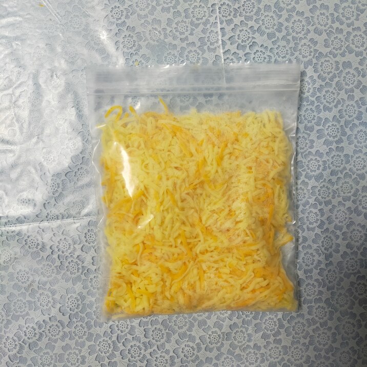ピザ用チーズ シュレットチーズ の保存 レシピ 作り方 By れいにゃ ん 楽天レシピ ピザ用チーズ シュレットチーズ の保存 レシピ 作り方 By れいにゃ ん 楽天レシピ